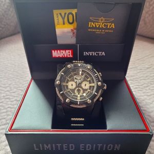 INVICTA PUNISHER WATCH " NEEDS BATTERY REPLACMENT"